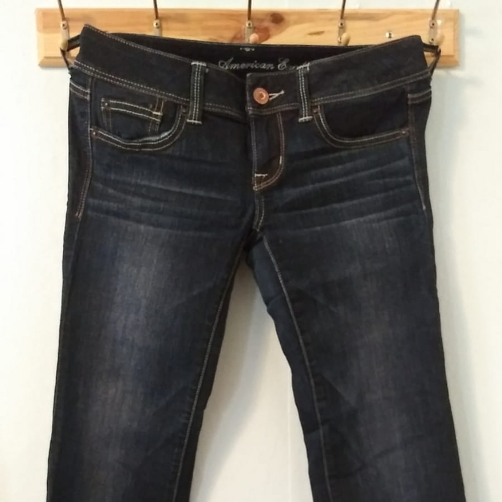 2 AE dark wash jeans